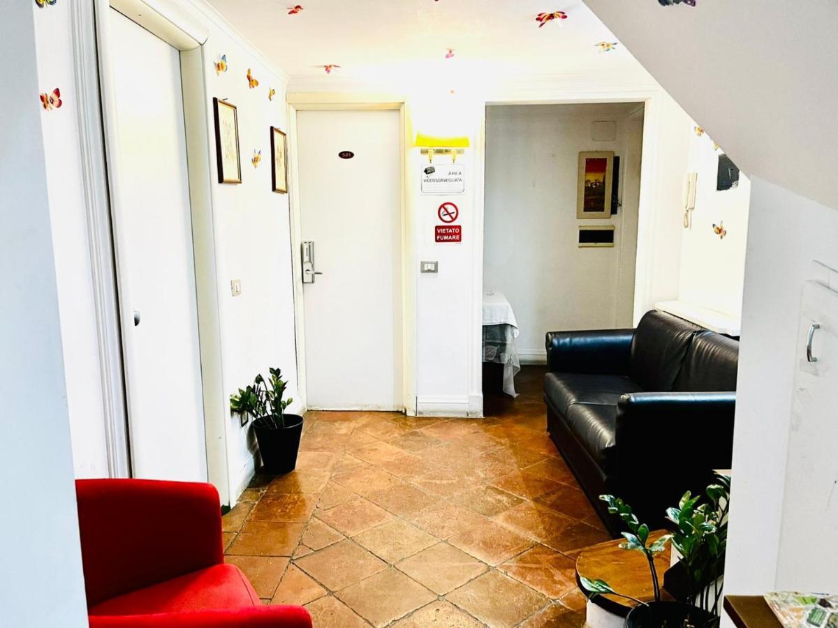 Holiday Rome Guesthouse מראה חיצוני תמונה