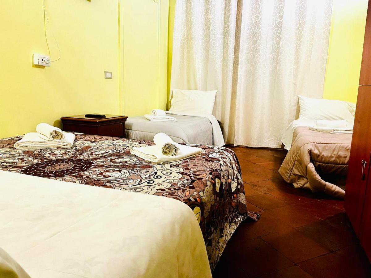 Holiday Rome Guesthouse מראה חיצוני תמונה
